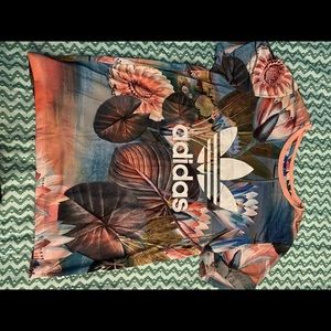 Flower print adidas shirt
